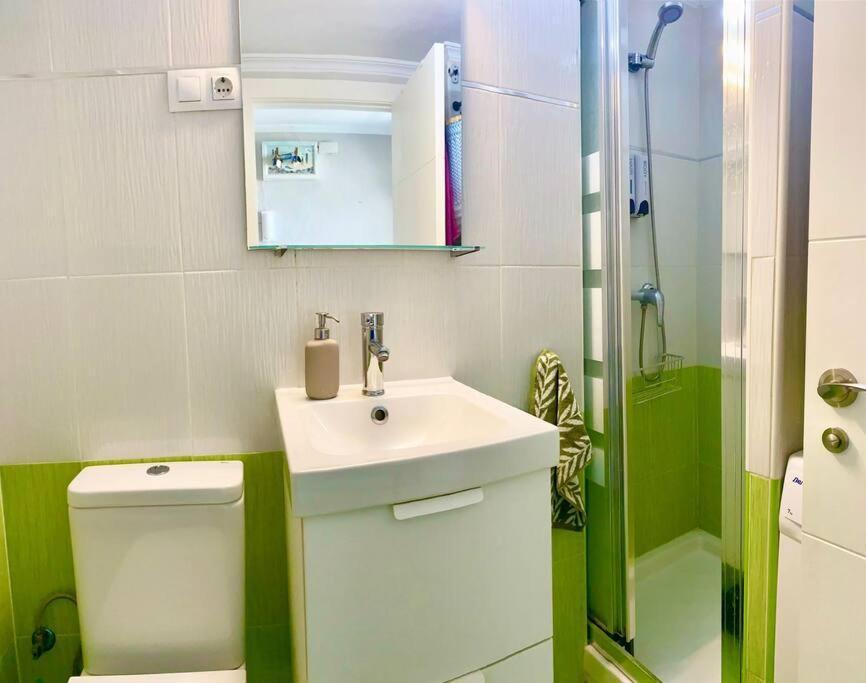 Apartamento Linda Daire Torremolinos Dış mekan fotoğraf